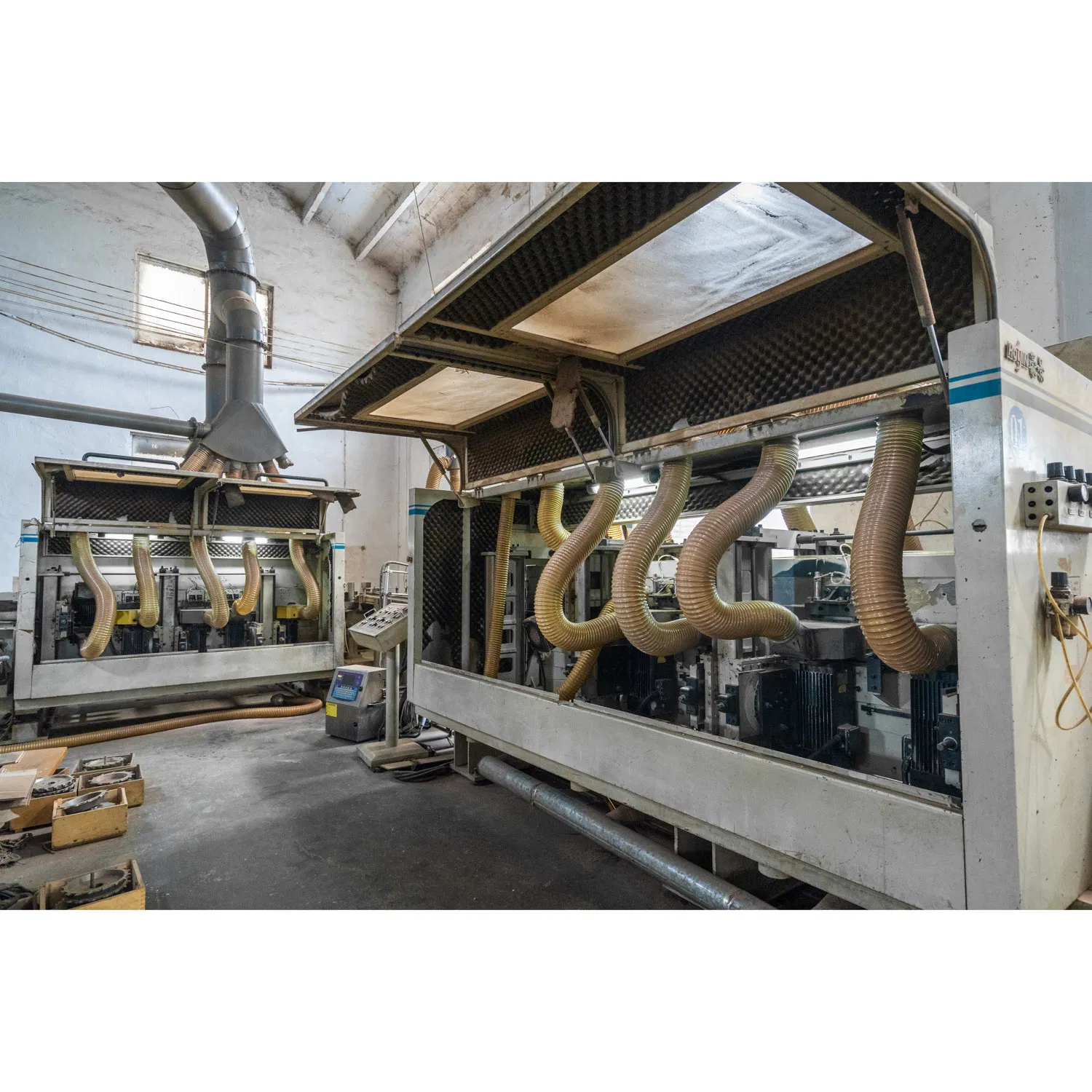 Зеркальный паркет из клена 12.3 мм, звукопоглощающий