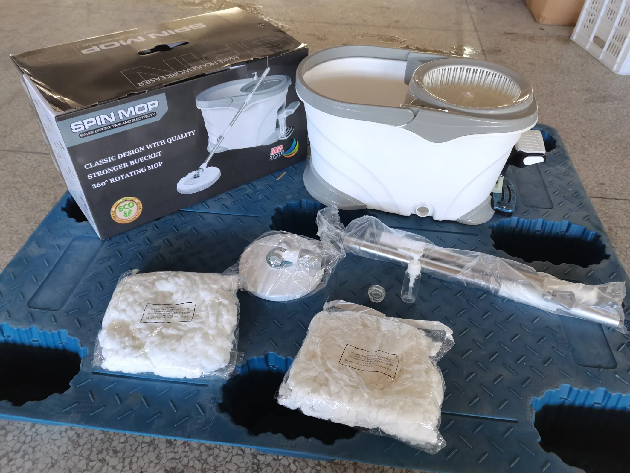 Customized Color Wholesales Telescopic Pole Easy Super Mop