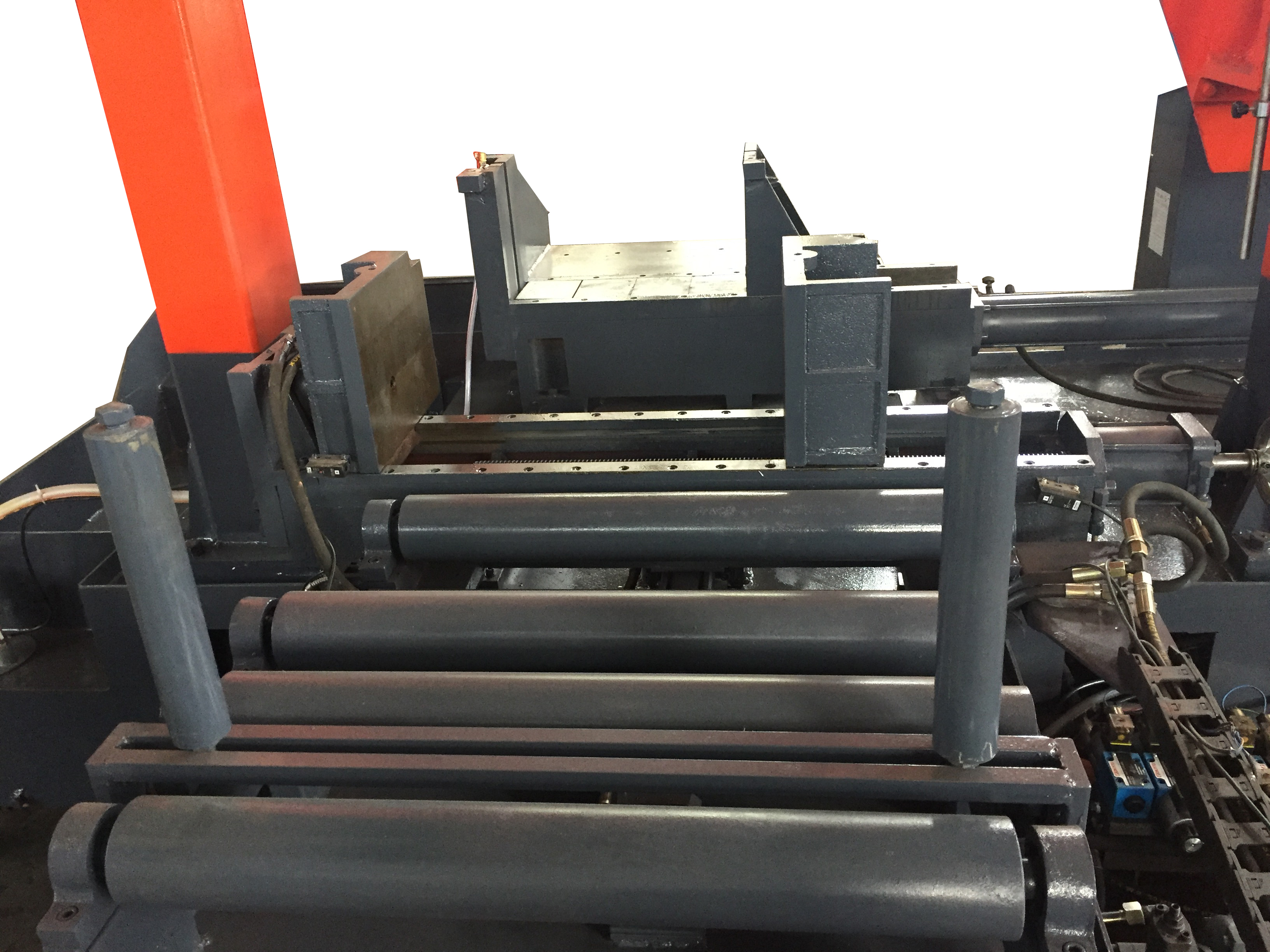 Станок ленточнопильный автоматический по металлу GWK4240