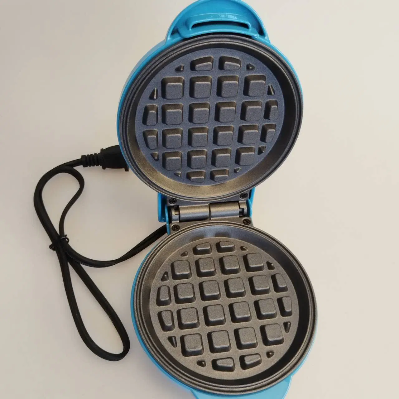 User-Friendly Sandwich Assembly Easy Clean Sandwich Maker