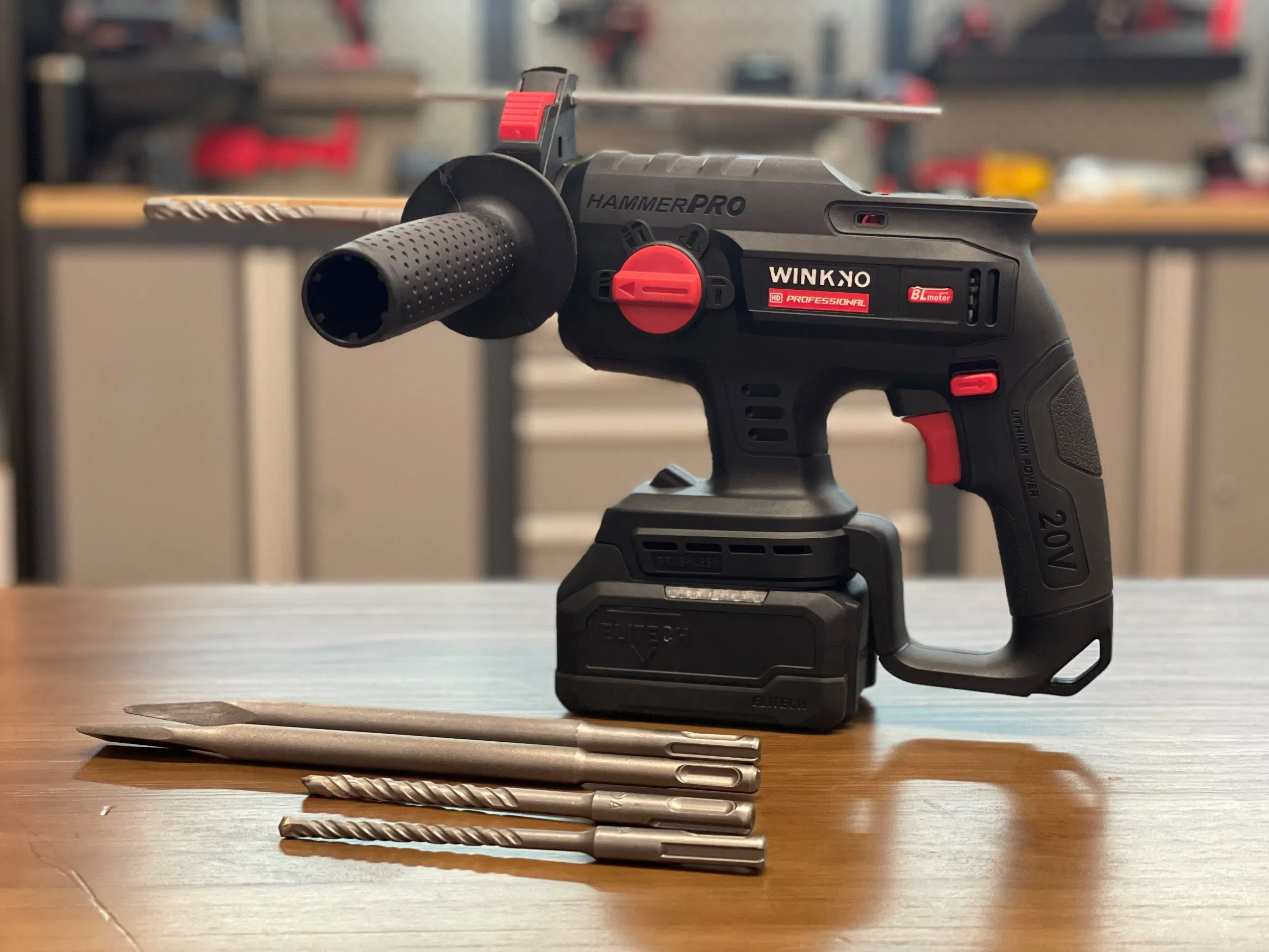 Беспроводной бесщеточный перфоратор Winkko 850Вт