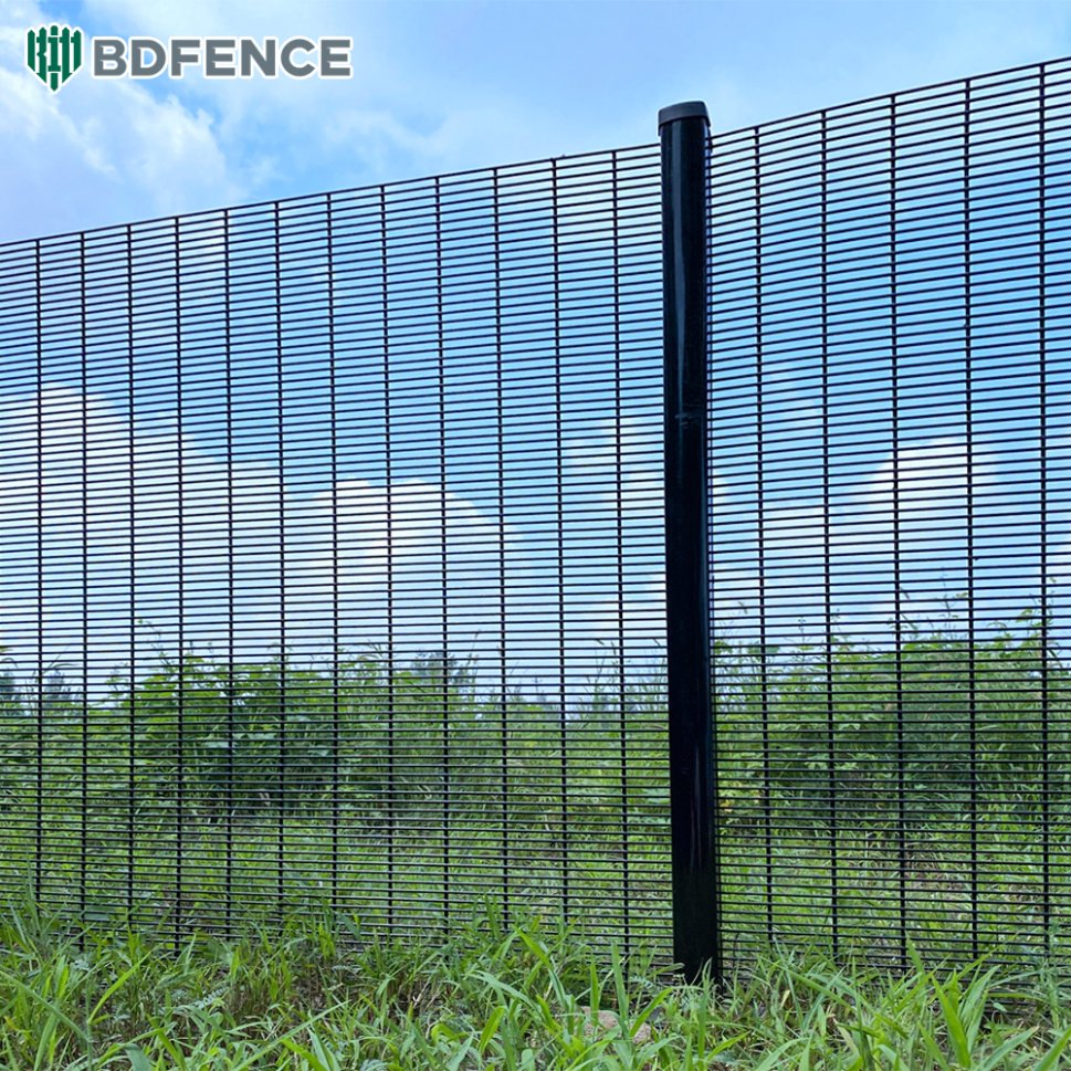 High Security Galvanized and Powder Coated for Garden and Farm Fencing
