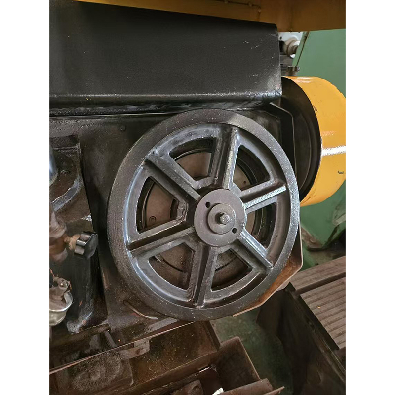 Станок ленточнопильный горизонтальный автоматический по металлу