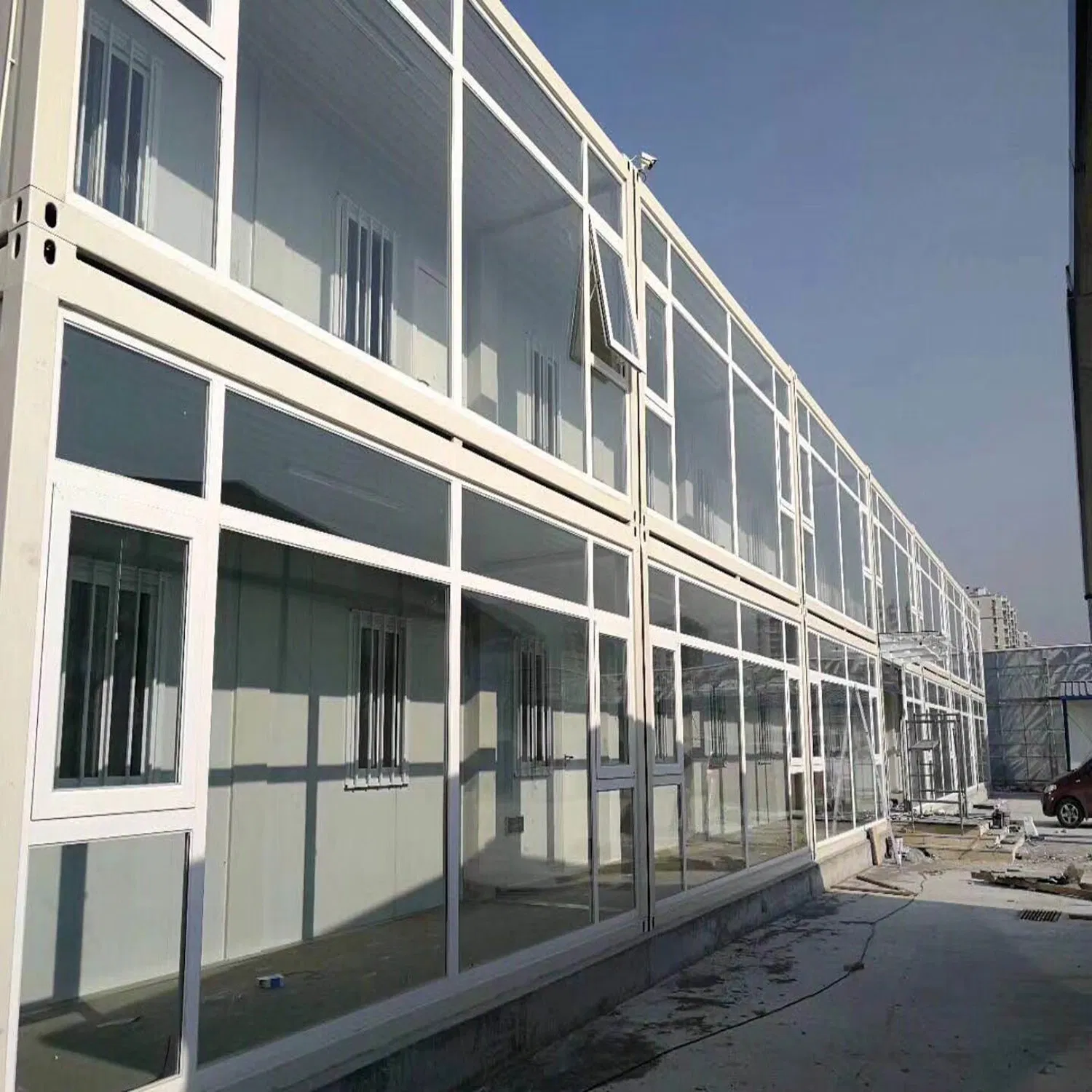 Modern Prefabricated Low-Cost Prefabricated House with Customized Flat Packaging for Easy Transportation to Construction Sites and Dormitories