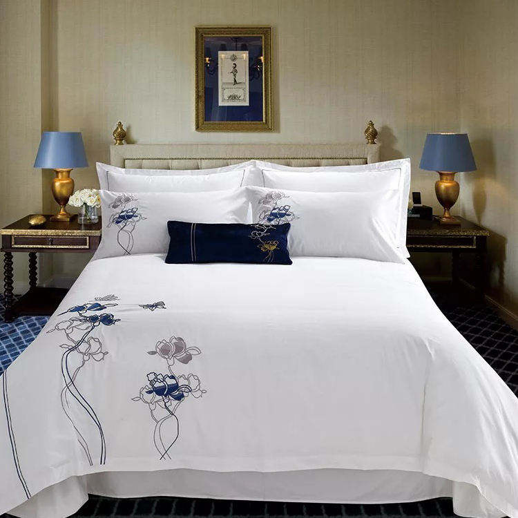 Luxury 5 Star Hotel Embroidered Bed Linen Bedding Duvet Cover Sets