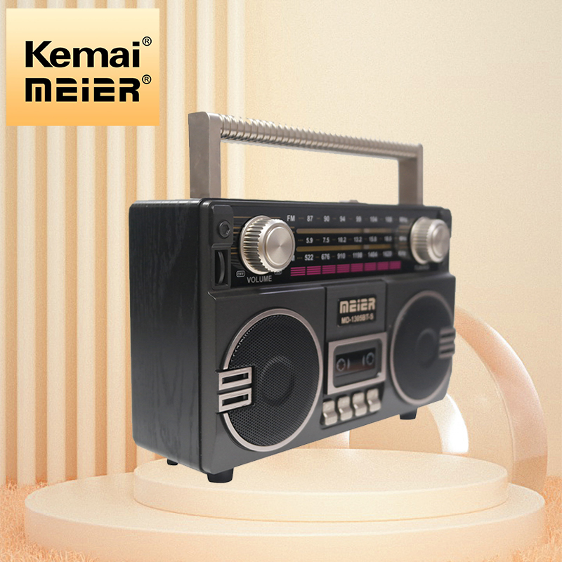 Multi-Functional Combat Emergency Hand-Powered Bluetooth Connected to The Solar Radio