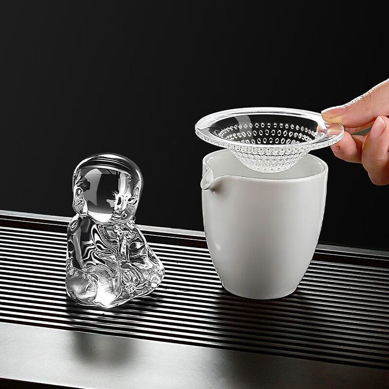 OEM Glass Buddha Statue Creative Crystal Tea Strainer Filter Tea Pet Household Kung Fu Tea Set