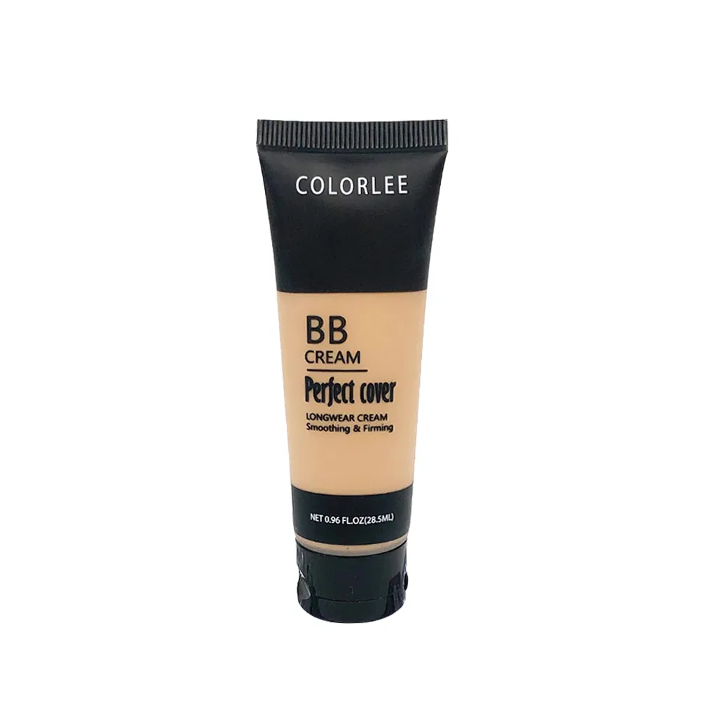 Full Coverage Moisturizing Foundation in Tube