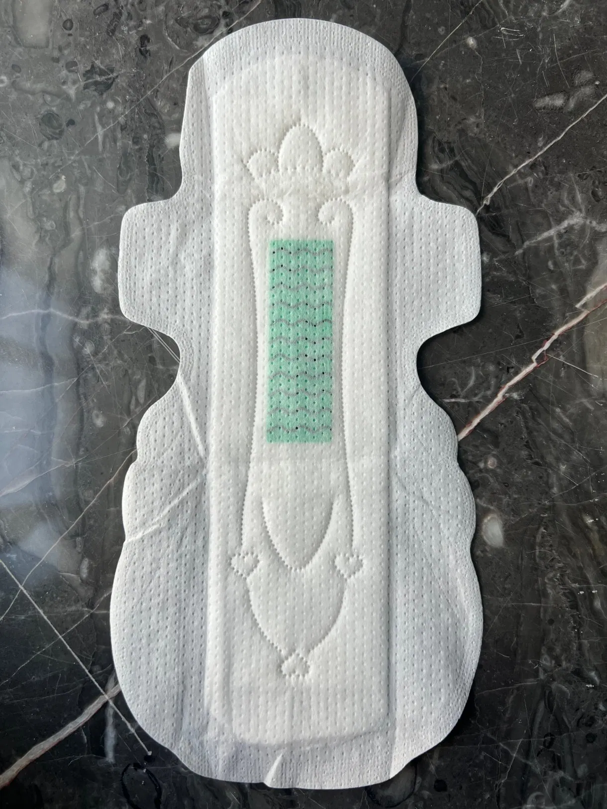 Ultra Soft Organic Premium Quality Napkins Breathable Good Quality Sanitary Napkins