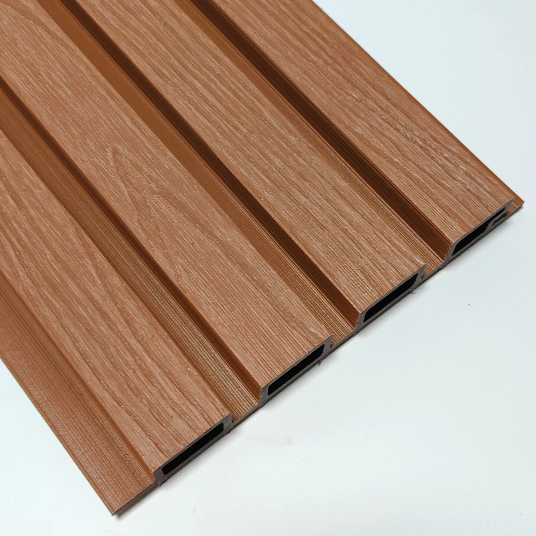 Top-Rated Slip-Resistant & Weight-Bearing Co-Extruded WPC Great Wall Panel