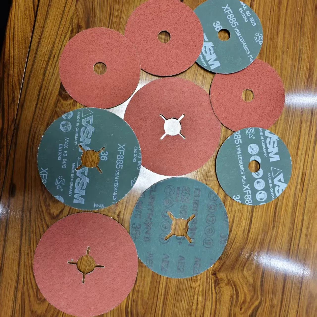 Гибкий шлифовальный круг 125 мм для металла