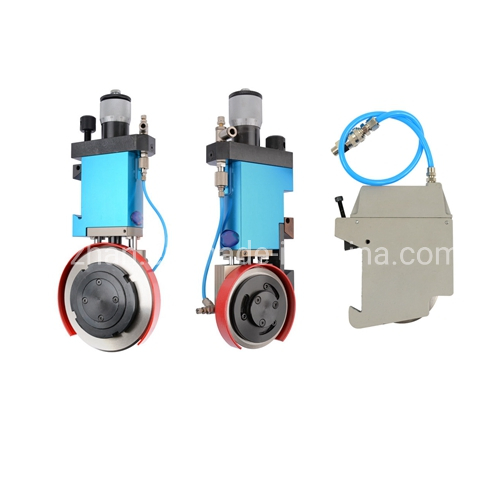 Пневматический держатель ножа для резки материалов