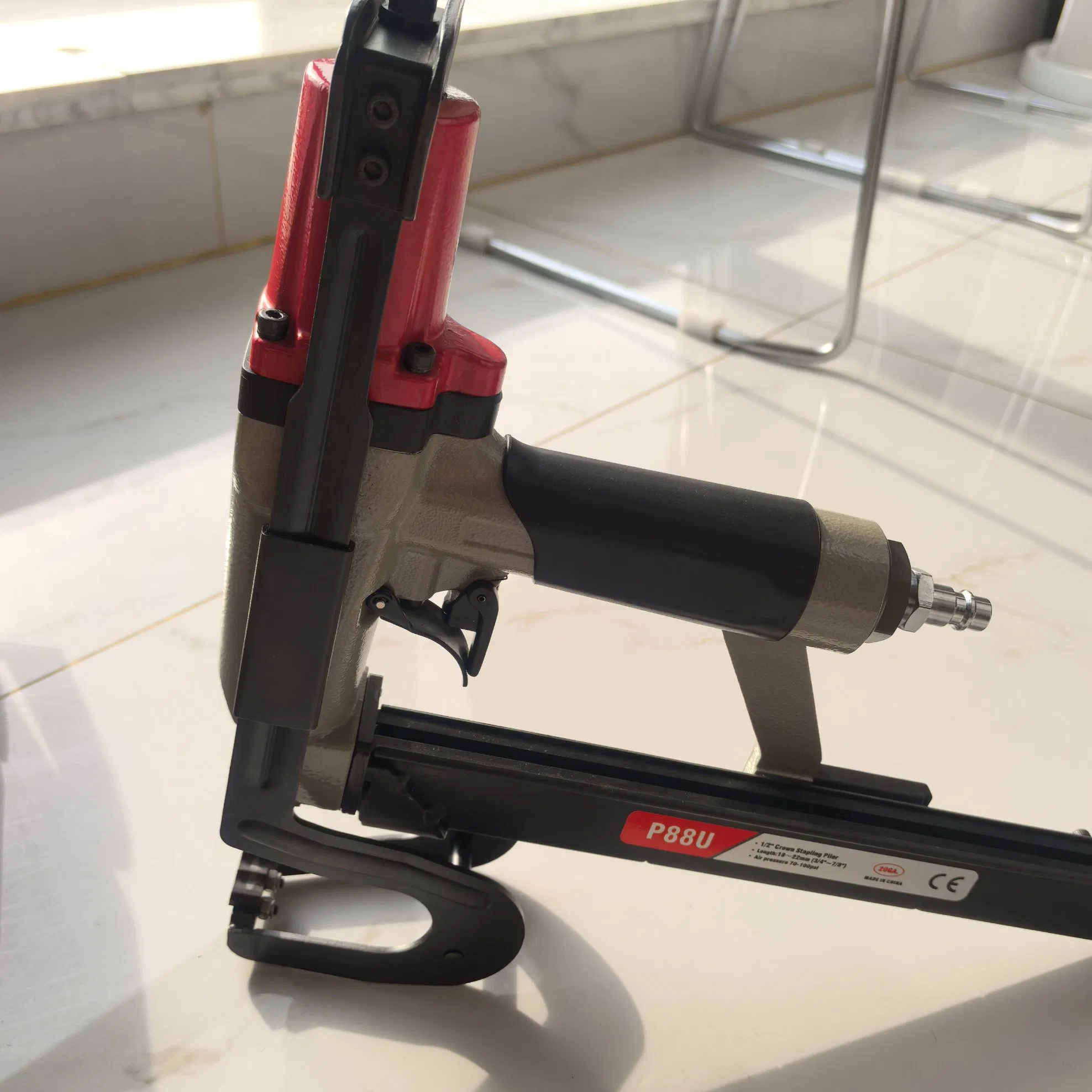 Пневматический степлер-гвоздезабиватель P88U для мебели