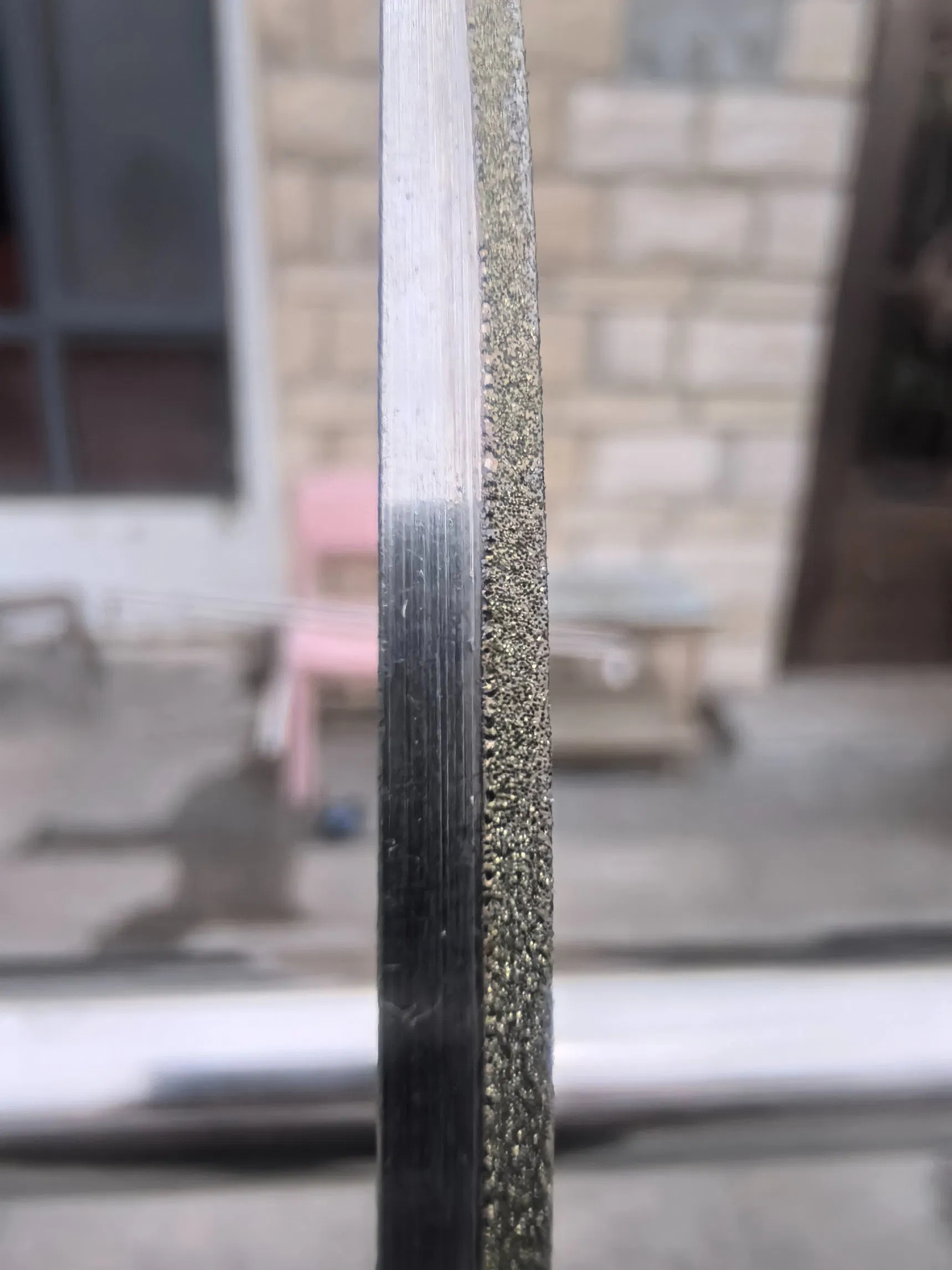 Алмазная ленточная пила для резки камня и стекла