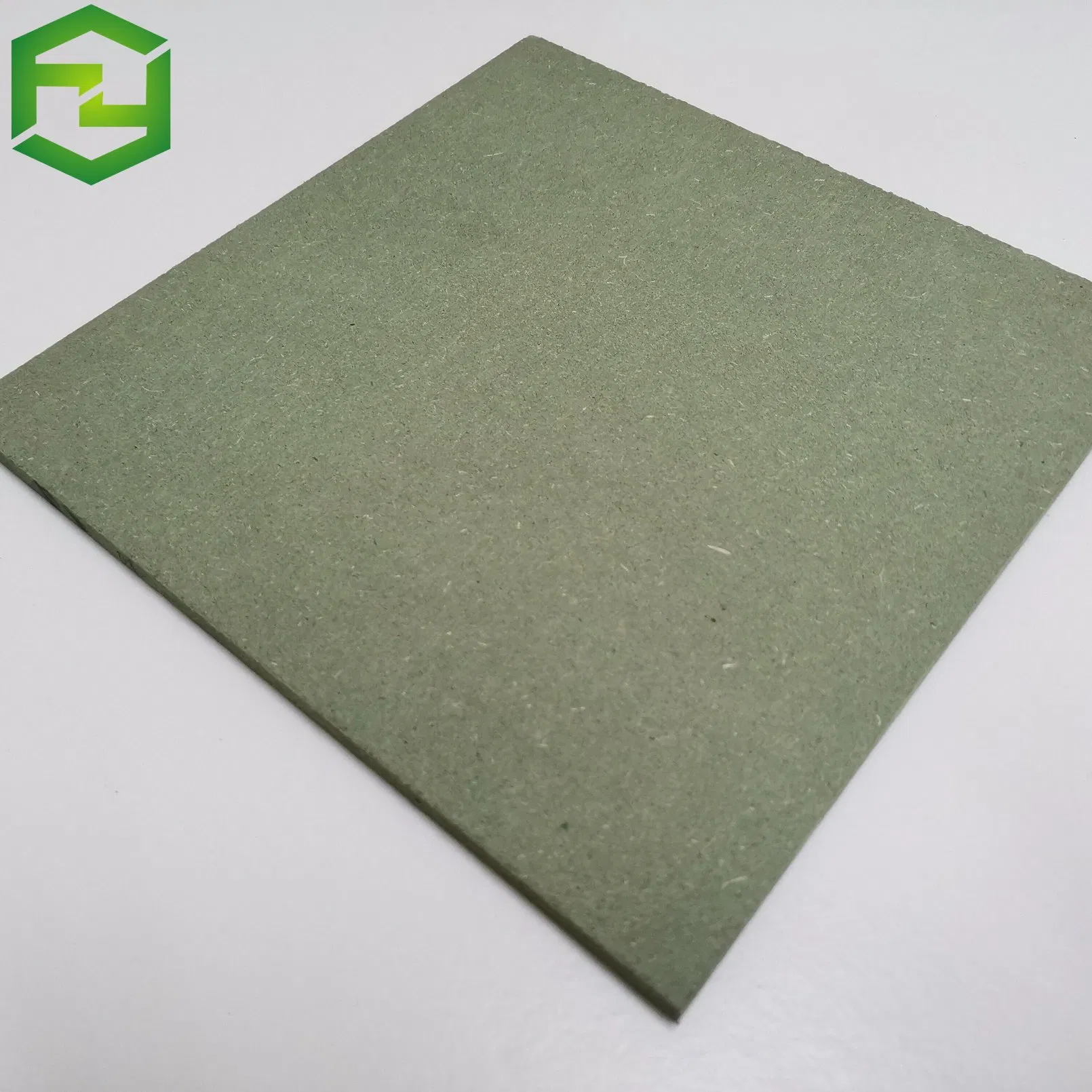 Hot Sale Best Quality 18mm Moisture Resistance MDF Waterproof Board Price Green MDF
