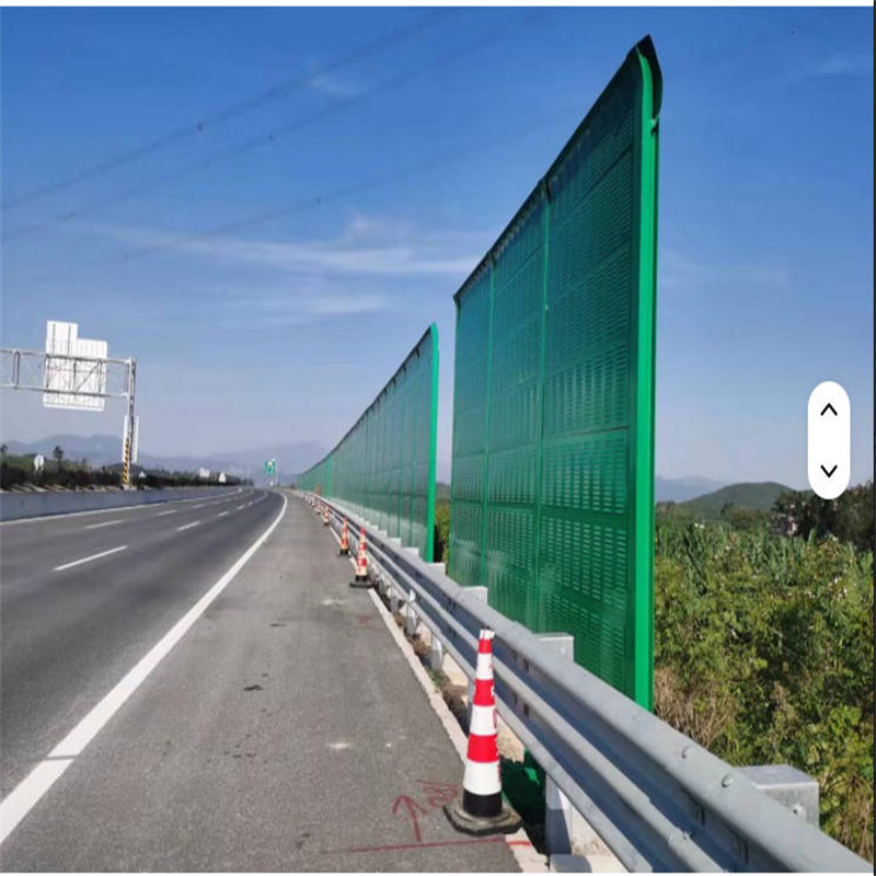 Modern Design Outdoor Aluminum Sound Barriers Non-Corrosive Treated Walls for Highway