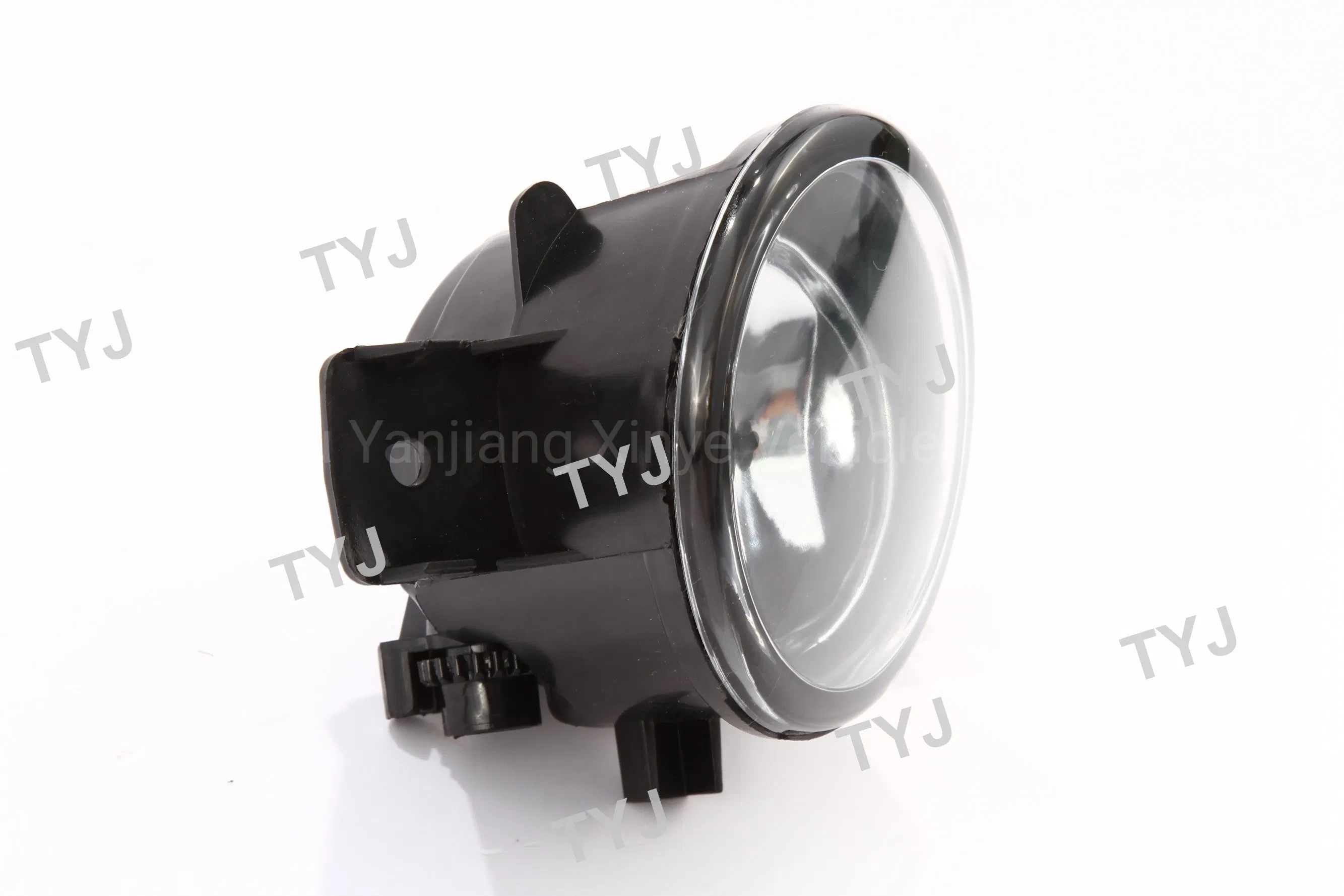 Фара противотуманная для Nissan Versa Note 2015