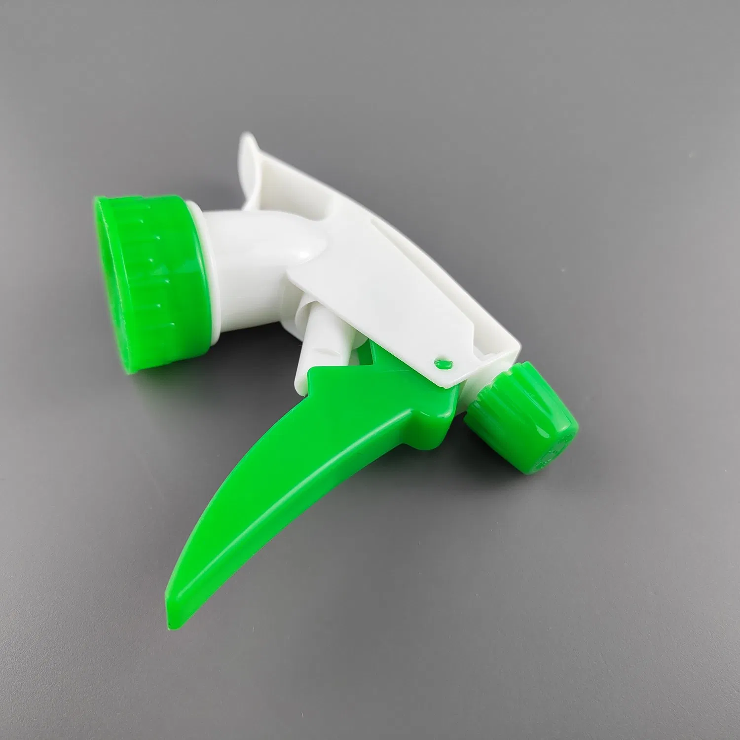 Direct Plant Good Dispenser a Trigger Sprayer for Hair Salon with Competitive Price