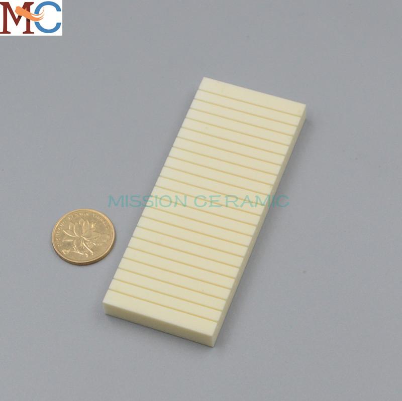 Промышленная пластина из оксида алюминия Al2O3