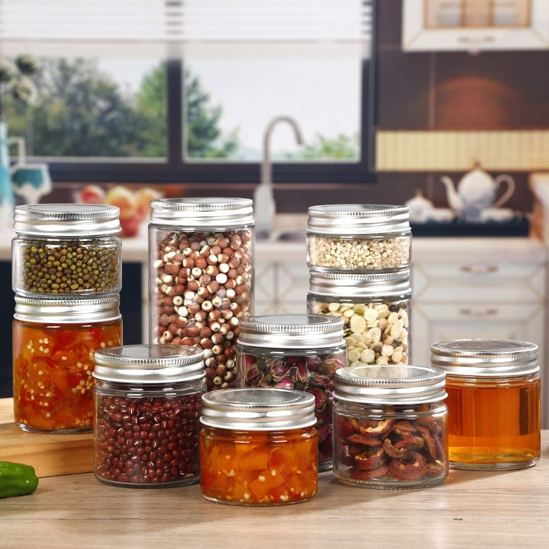 Набор герметичных стеклянных контейнеров для хранения продуктов