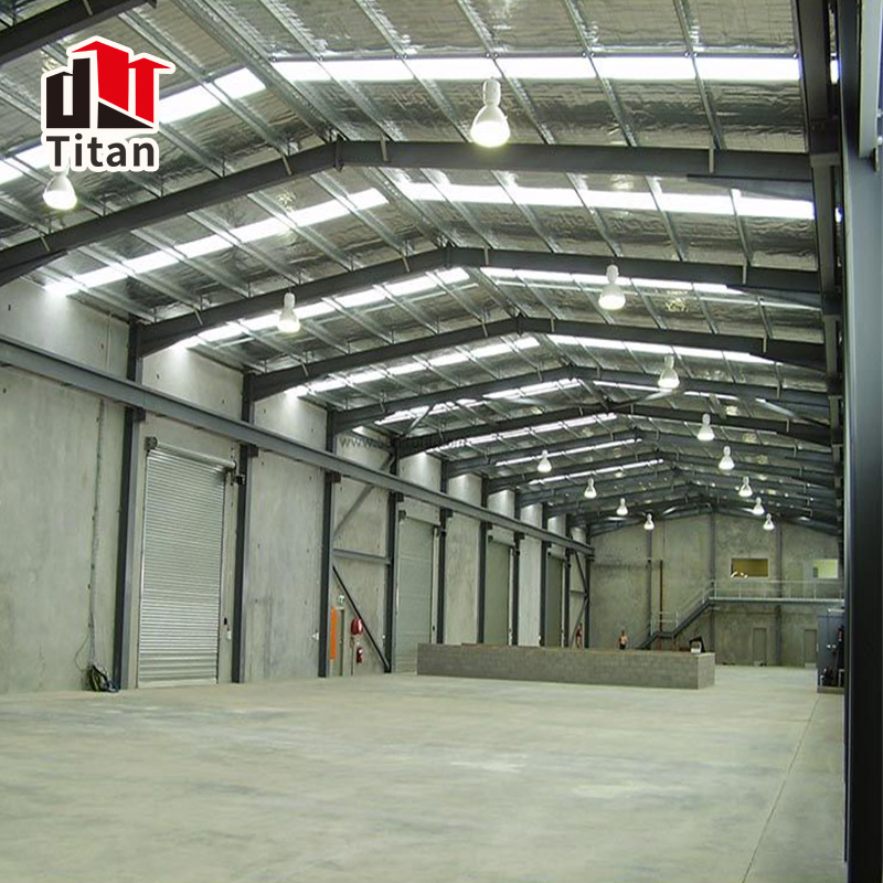 Prefabricated Auto Roller Door Secure Storage Steel Structure Garage
