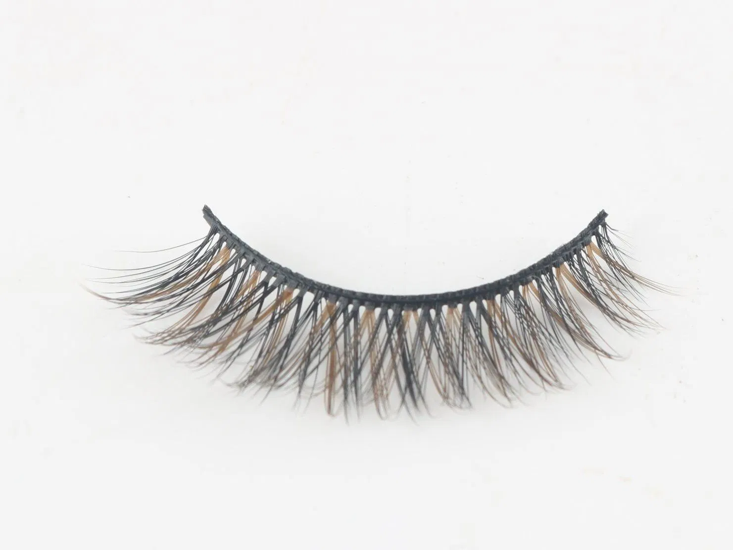Faux Mink Lashes Silk Eyelashes Volume Lash Strips Eyelashes Eyelash with Custom Logo Packaging