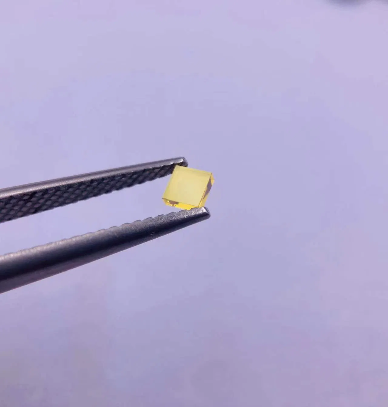 Six Face Polished Mono Square Shape Mcd Diamond Plate for Optical Use