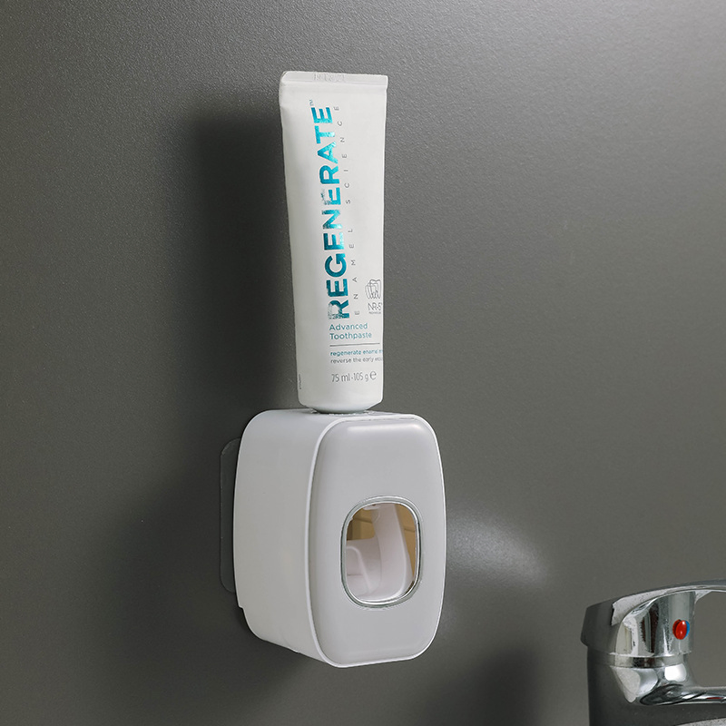 Bathroom Fully Automatic Toothpaste Squeezer Wall-Mounted Punch-Free Lazy Toothbrush Holder