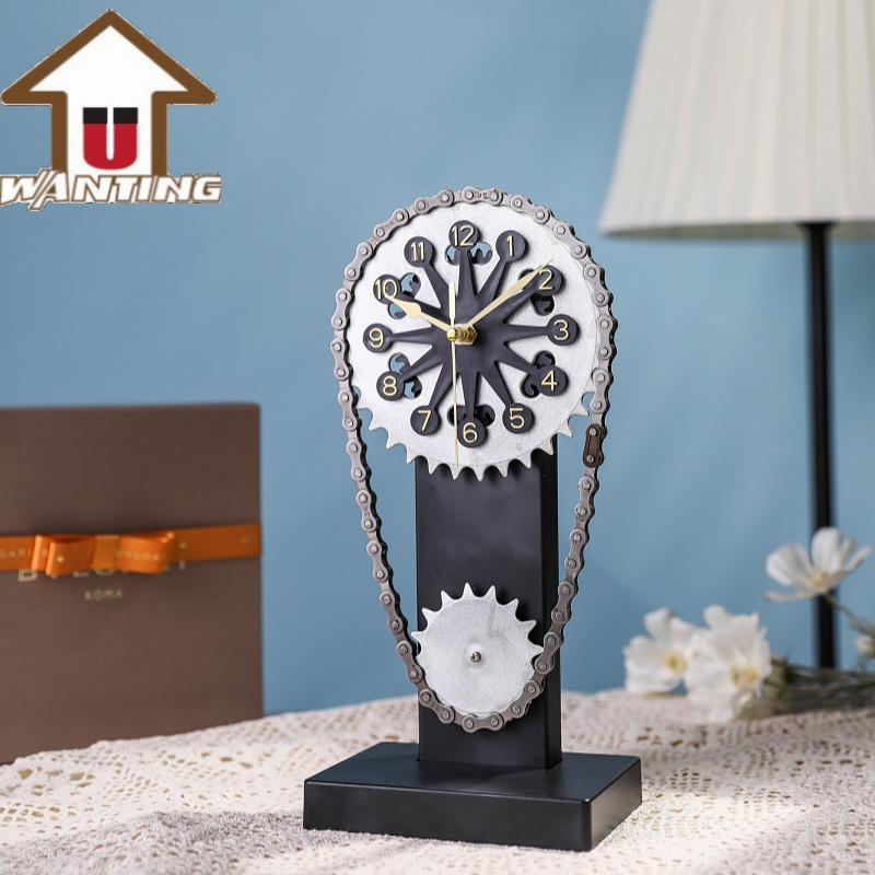 China Supplier Chinese Wholesale Ornament for Home Modern Creative Chain Gear Clock