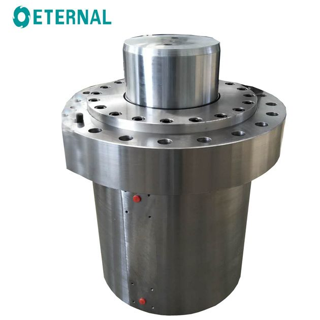 Гидравлический домкрат 200т с самоблокировкой