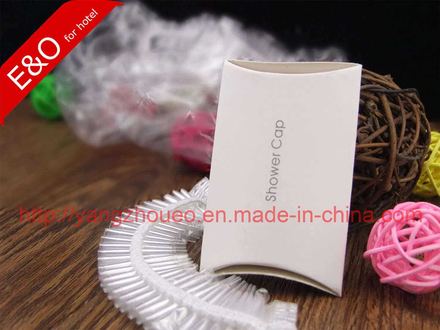 Hot Sale Transparent Disposable PE Hotel Shower Cap in Boardcard Box