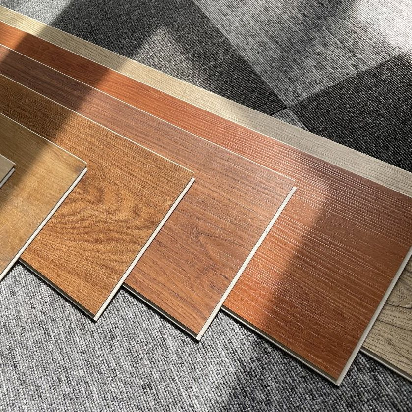 Водостойкий ламинат ПВХ Click Lock 4-8 мм под дерево