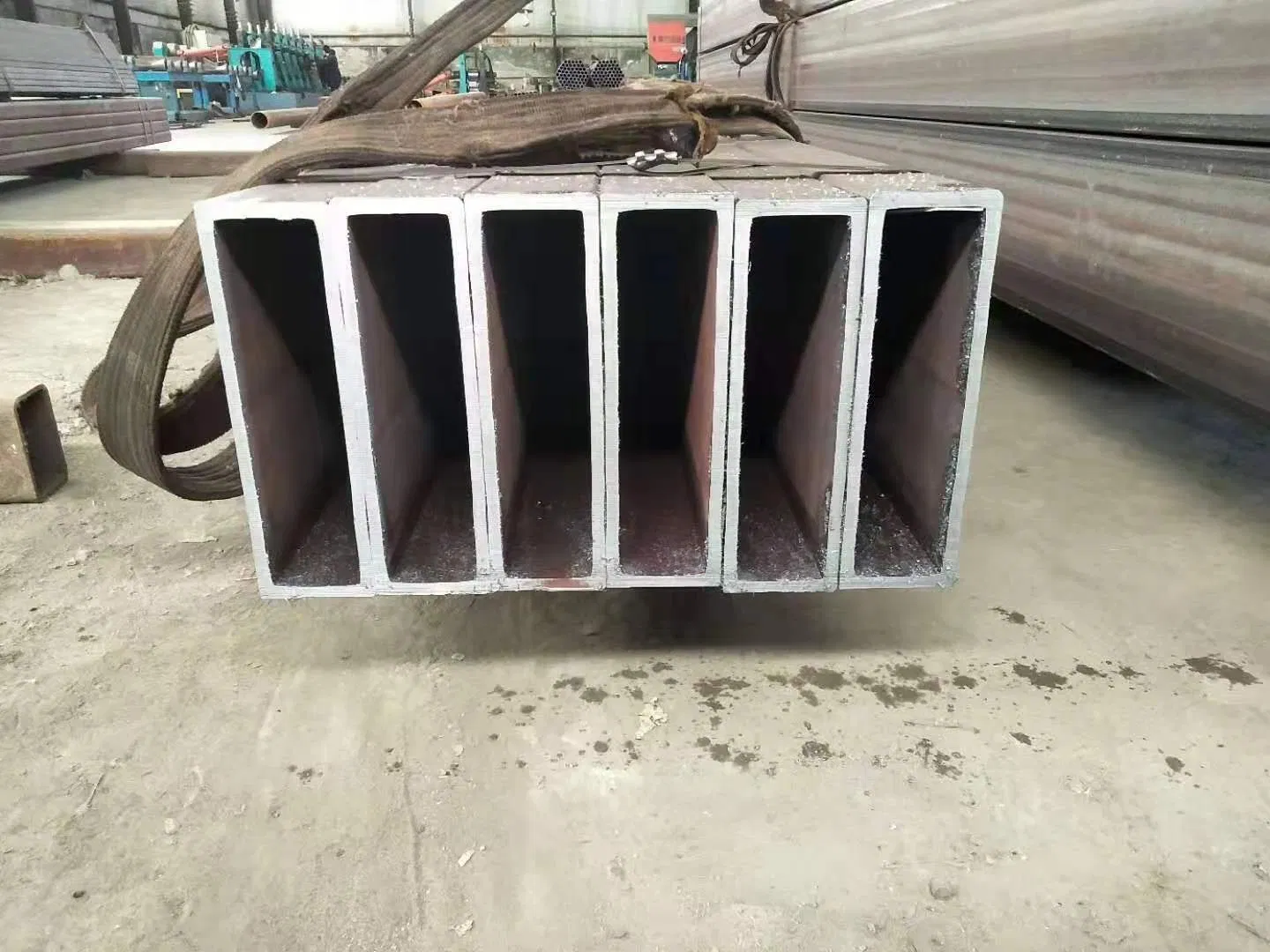 ASTM A500 Gr. B Carbon Steel Hollow Section Price 150X75