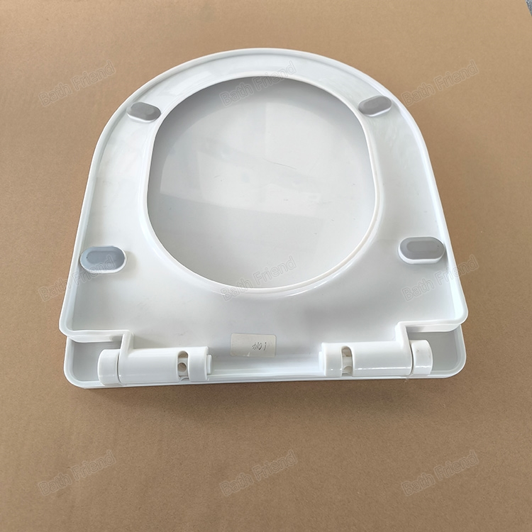 Hot-Selling PP Toilet Seat Cover, Washer and Toilet Accessories for Home Bathroom Wc