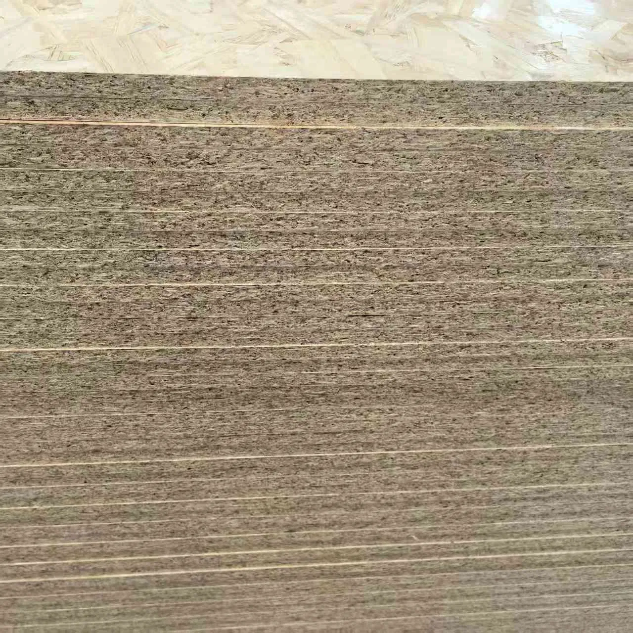 China 4X8 12mm 15mm 18mm 25mm Oriented Strand Board OSB Boards Manufacturer