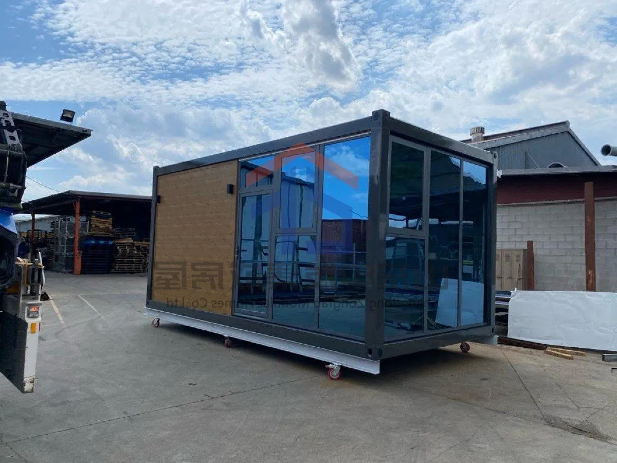 Factory Price Luxury Mobile Portab Tiny Prefab Container Modular Prefabricated House Campsite Hotel Resort Yard Camp