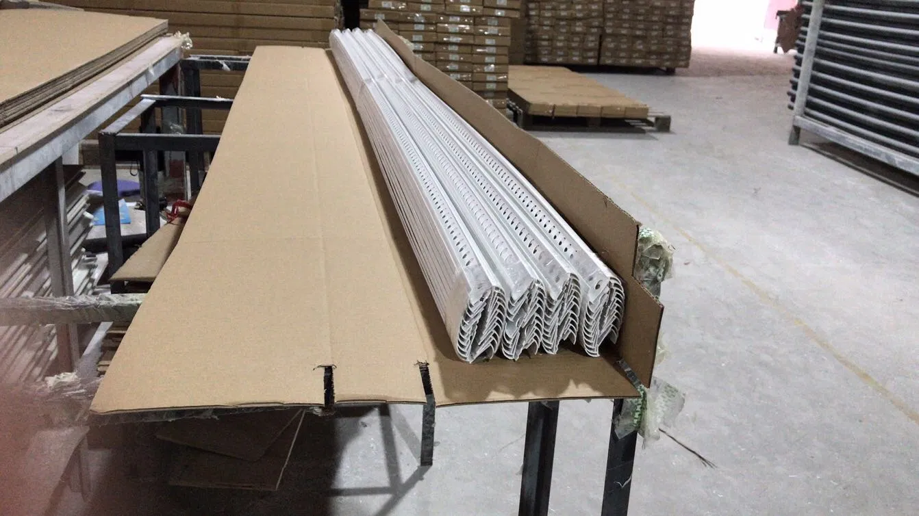 Plastering Stucco PVC Corner Bead Angle Beads Corner Guard for Drywall Decoration