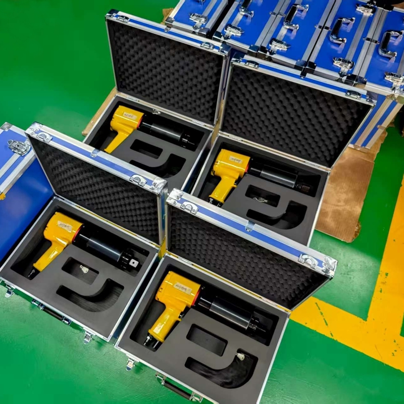 Пневматический гайковерт Baier BRPW-M6000, 6000 Нм