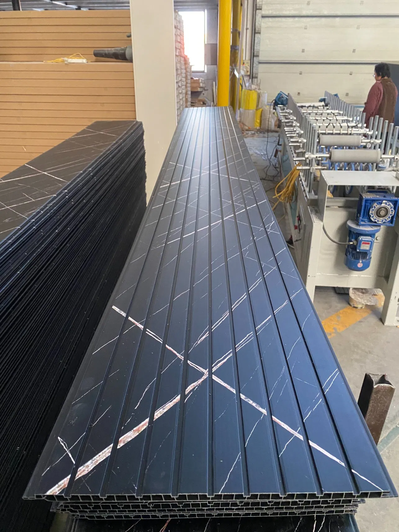 300*9mm PVC Ceiling Panel Fluted Ceiling Panel Cielo Raso En PVC