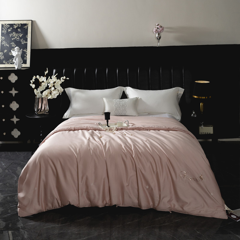 100% Thick Winter Quilt Made of Mulberry Silk Filament