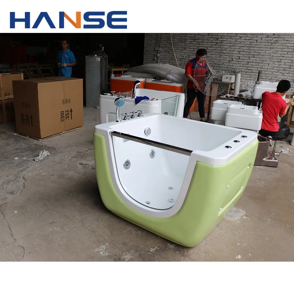 Детская ванна с гидромассажем и подсветкой