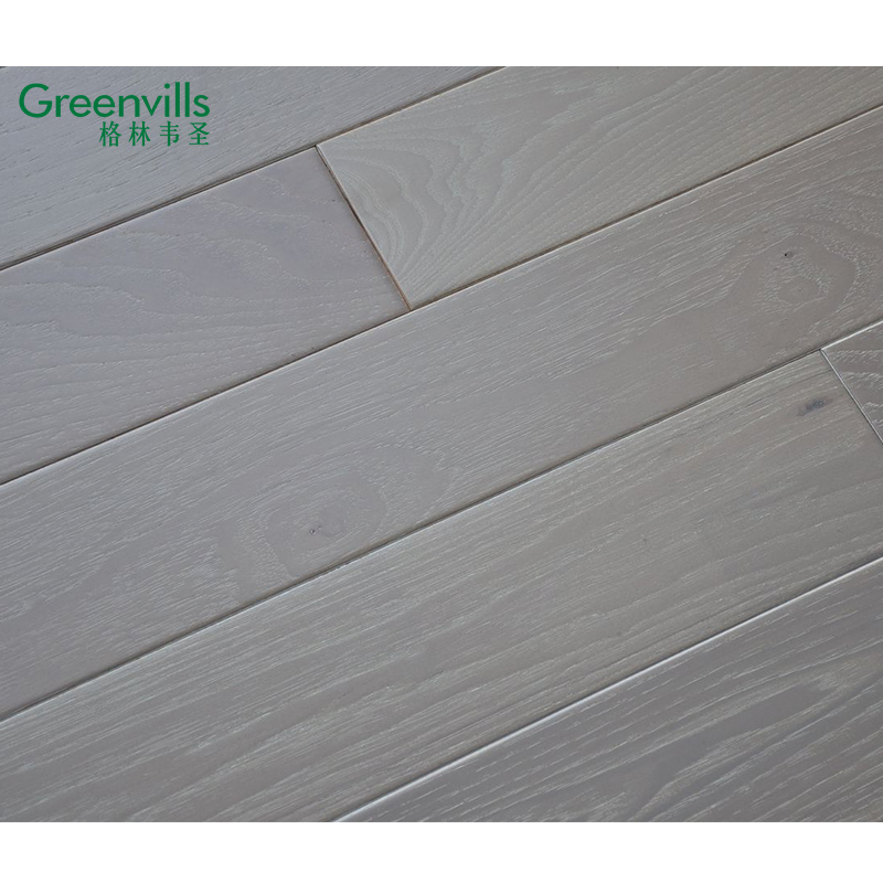 Grey Handscraped Surface American Hickory Wood Flooring Nailed Down Floorboards