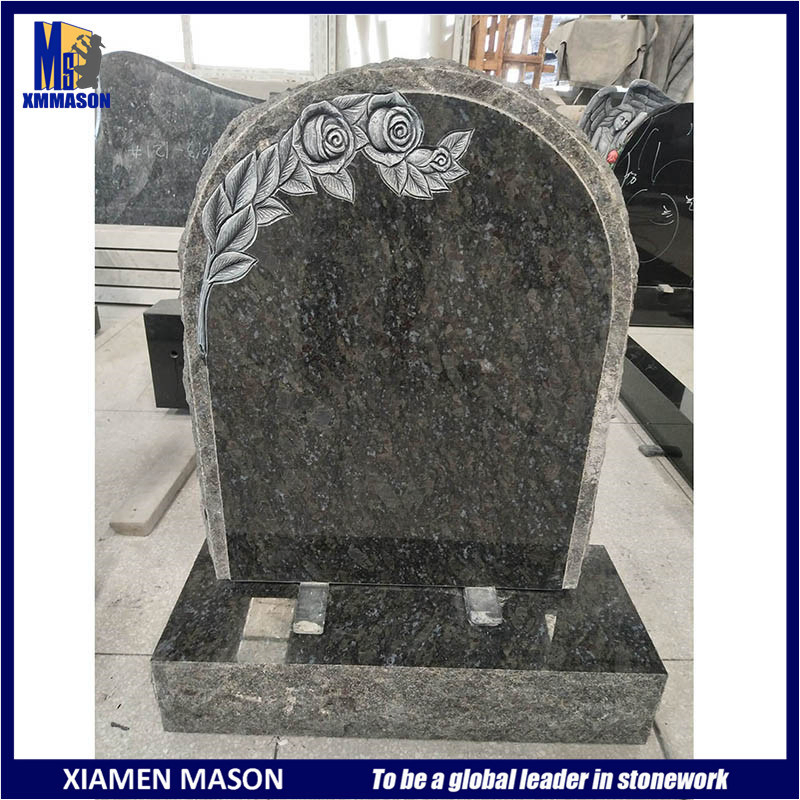 Hot Design Jet Black Weeping Angle with Heart Granite Headstones