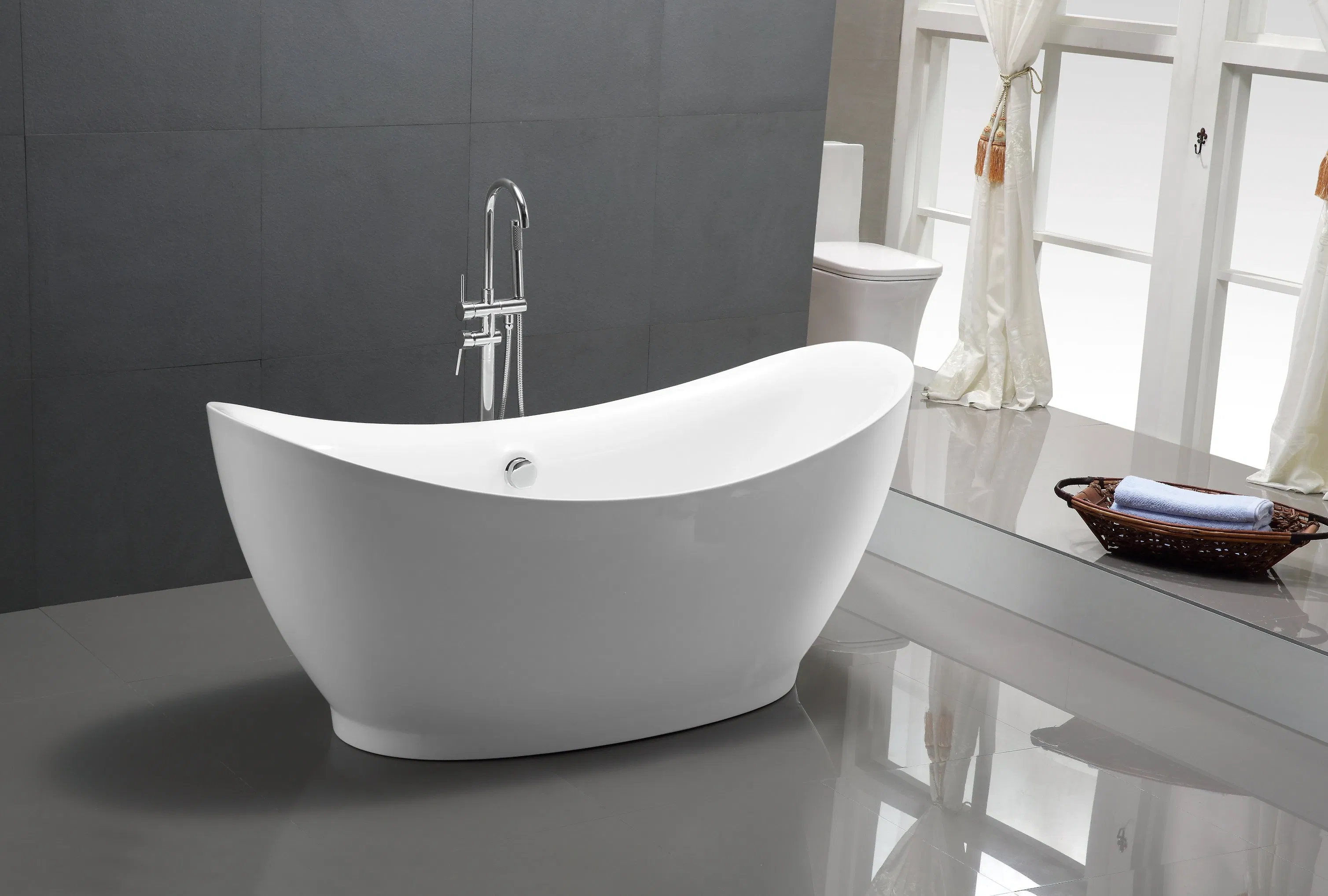 China Acrylic Hotel / Home Bathroom Tub Freestanding Bathtub Supplier for Wholesale