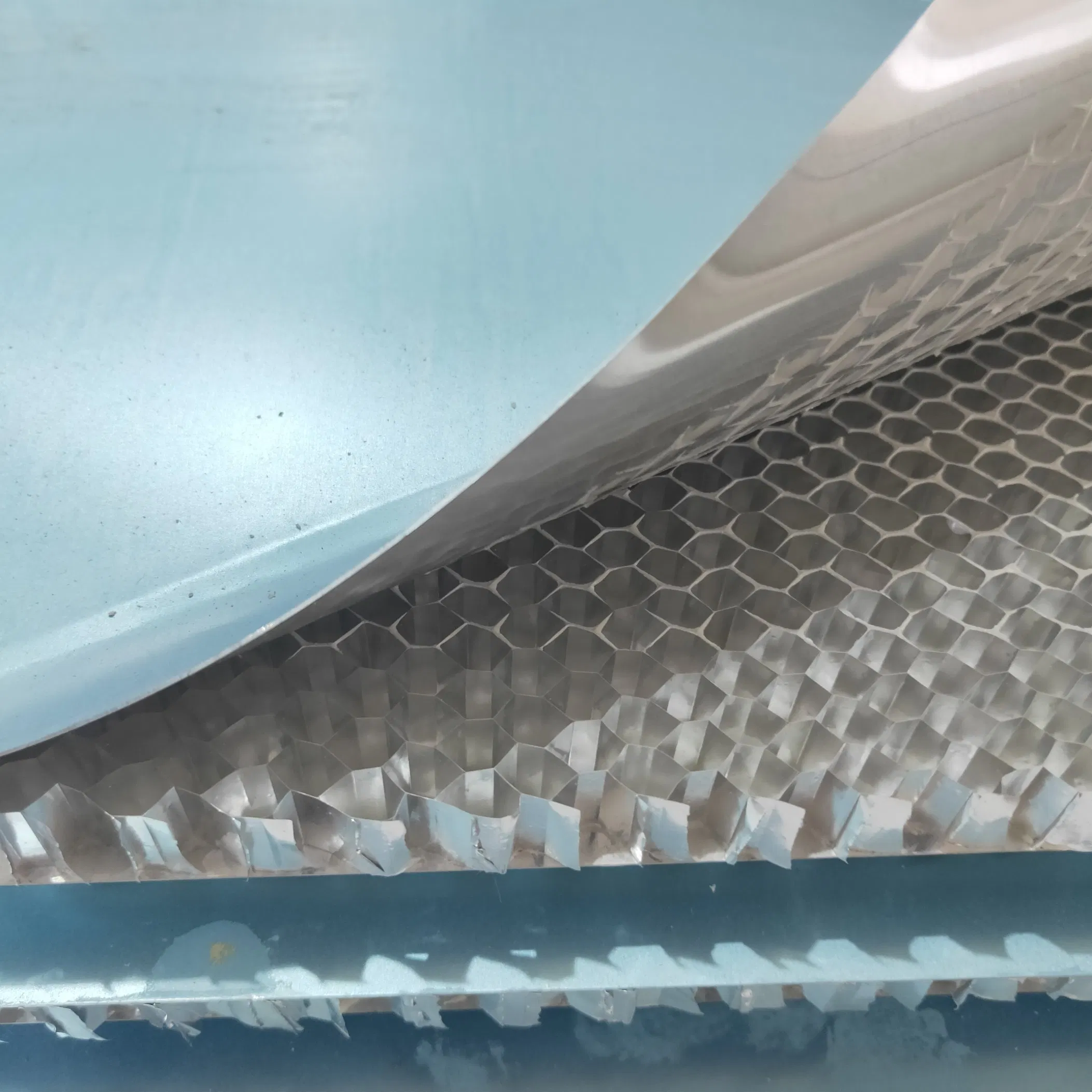 18mm Luxury Decorative Aluminum Wardrobe Door Panels Bathroom Cabinet Panel