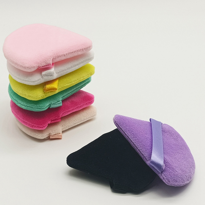 New Design Triangle Shaped Cosmetic Cotton Makeup Foundation Sponge Powder Puff with Ribbon Private Label