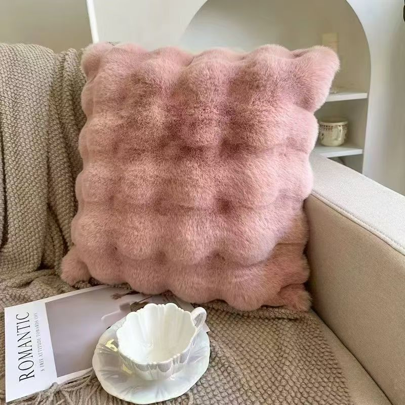 Dairui Wholesale Solid Color Faux Rabbit Hair Bubble Velvet Pillow Covers for Sofa Bedroom Living Room Decor