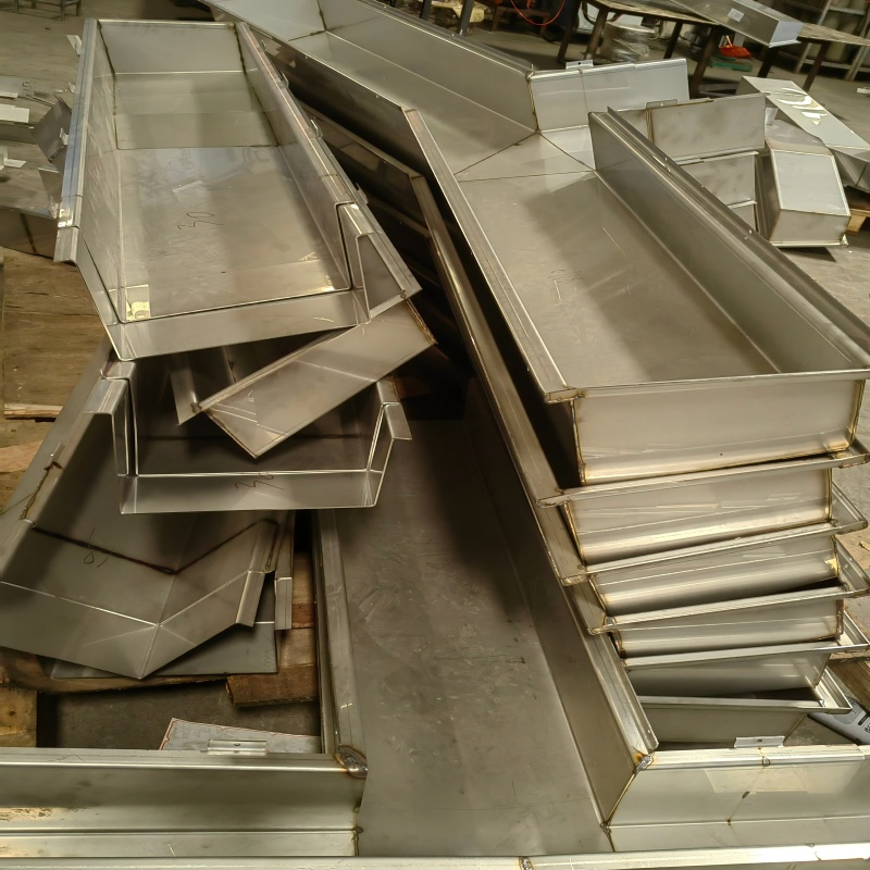 Exploring The Styles and Shapes of Stainless Steel Gutters