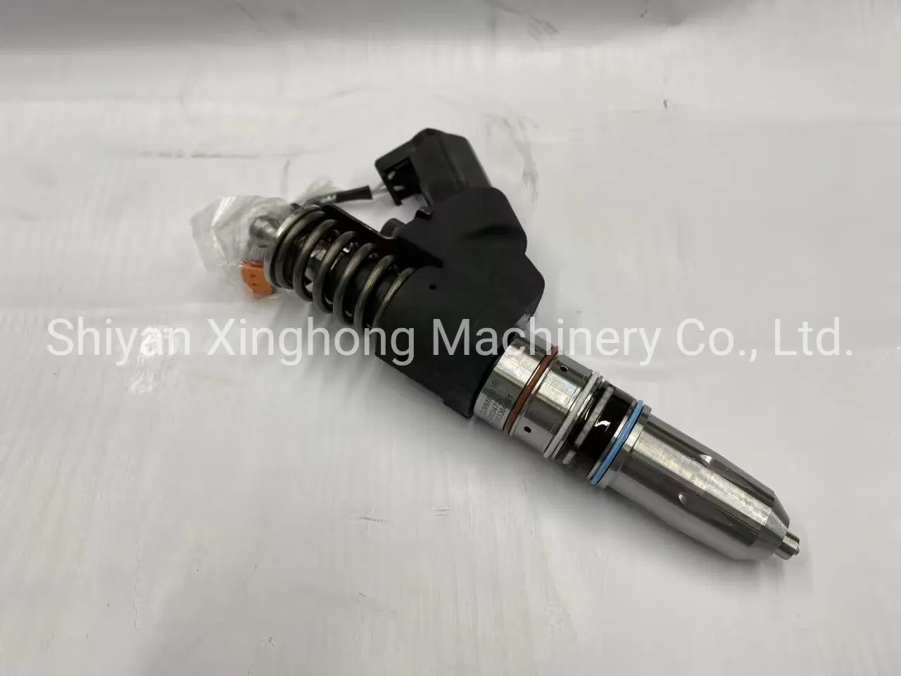 Форсунка топливная Cummins 4903472 для двигателей QSM11/M11