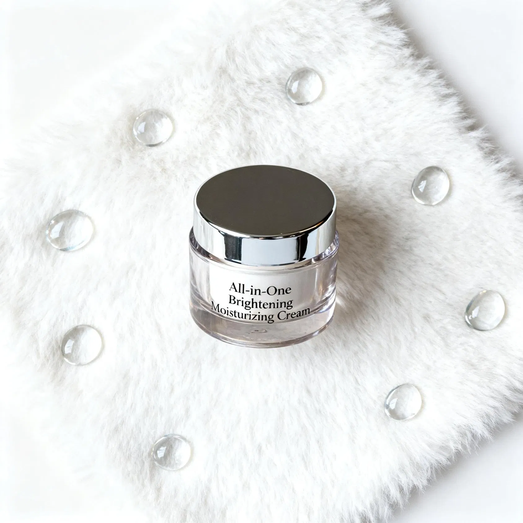 Buildable Coverage Concealer and Mineral Sun Protection Makeup with Lotus Extract for Customizable Wear